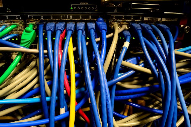 ネットワークエンジニアに夜勤は必須?夜勤中の仕事内容や夜勤なしで働く方法とは